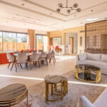 Neuve, moderne aux finitions soignées dans un prestigieux golf