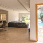 Moderne et Centrale sur Golf a 10min du Centre-Ville