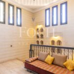 Villa d'exception au style arabo-andalou nichée dans son parc botanique